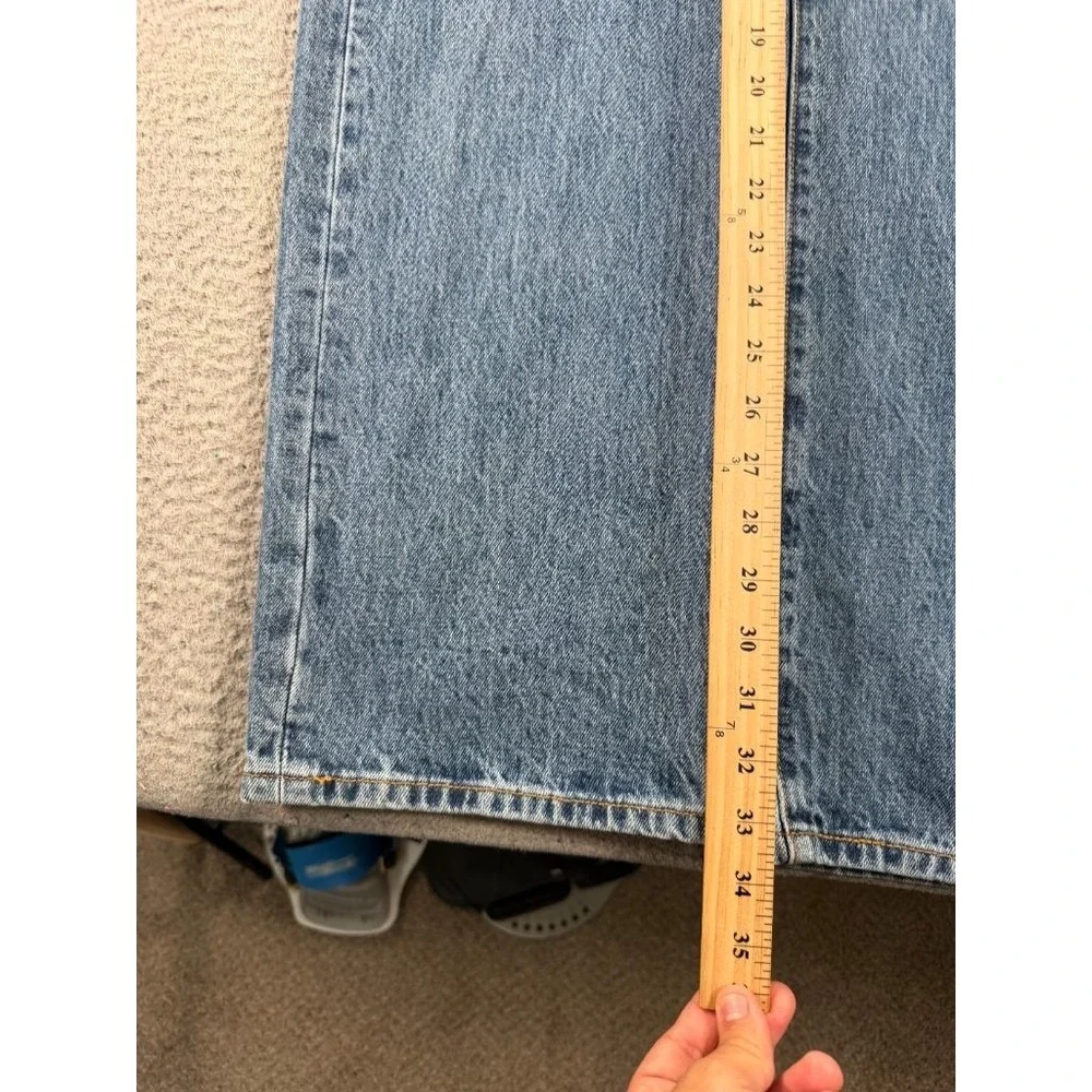 Levi's 501 Jeans Mens 38x33 Medium Wash Button Fly Denim Straight Leg